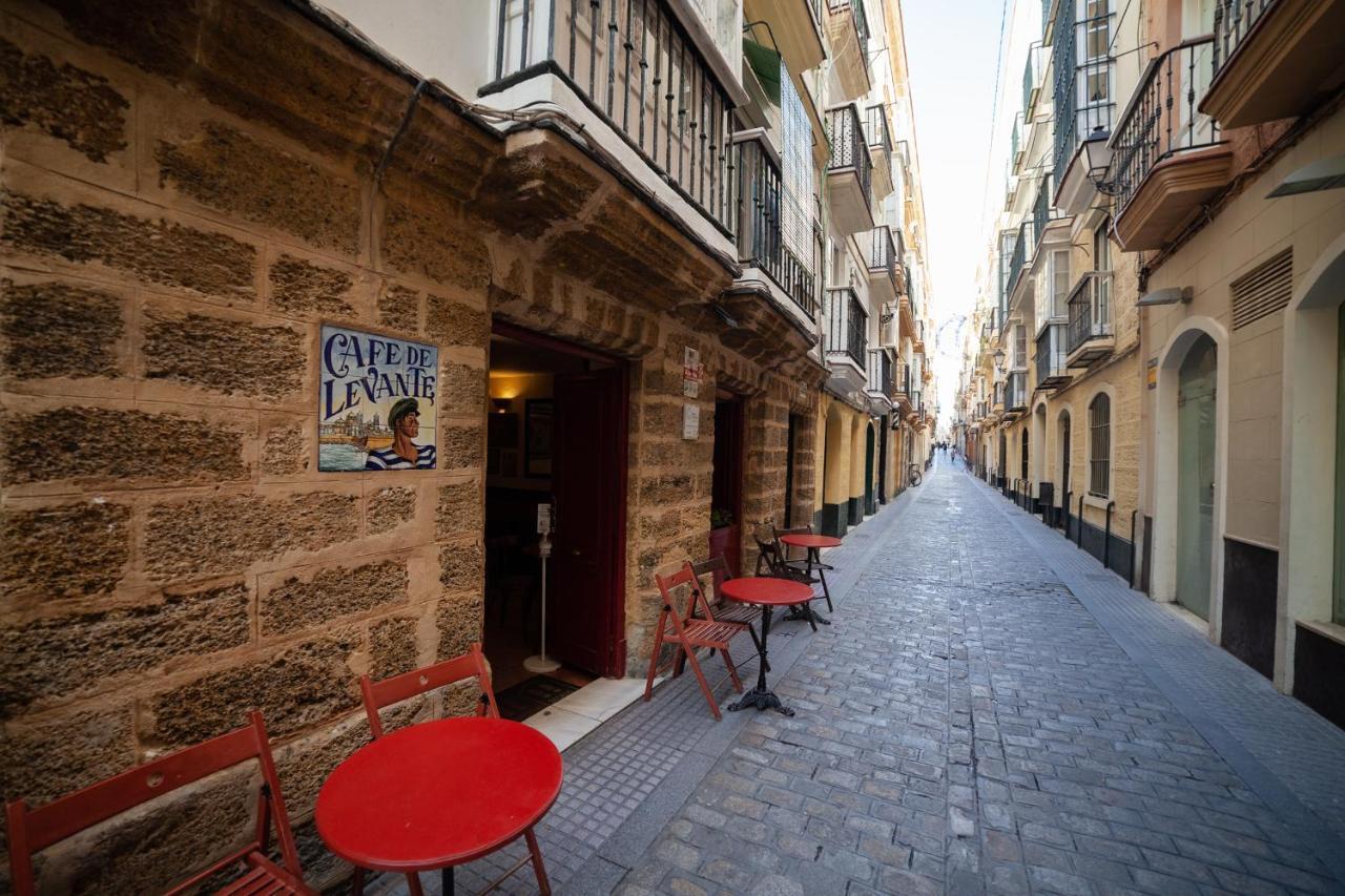 Loft En El Corazon De Cadiz Con Opcion A Parking Apartment Luaran gambar